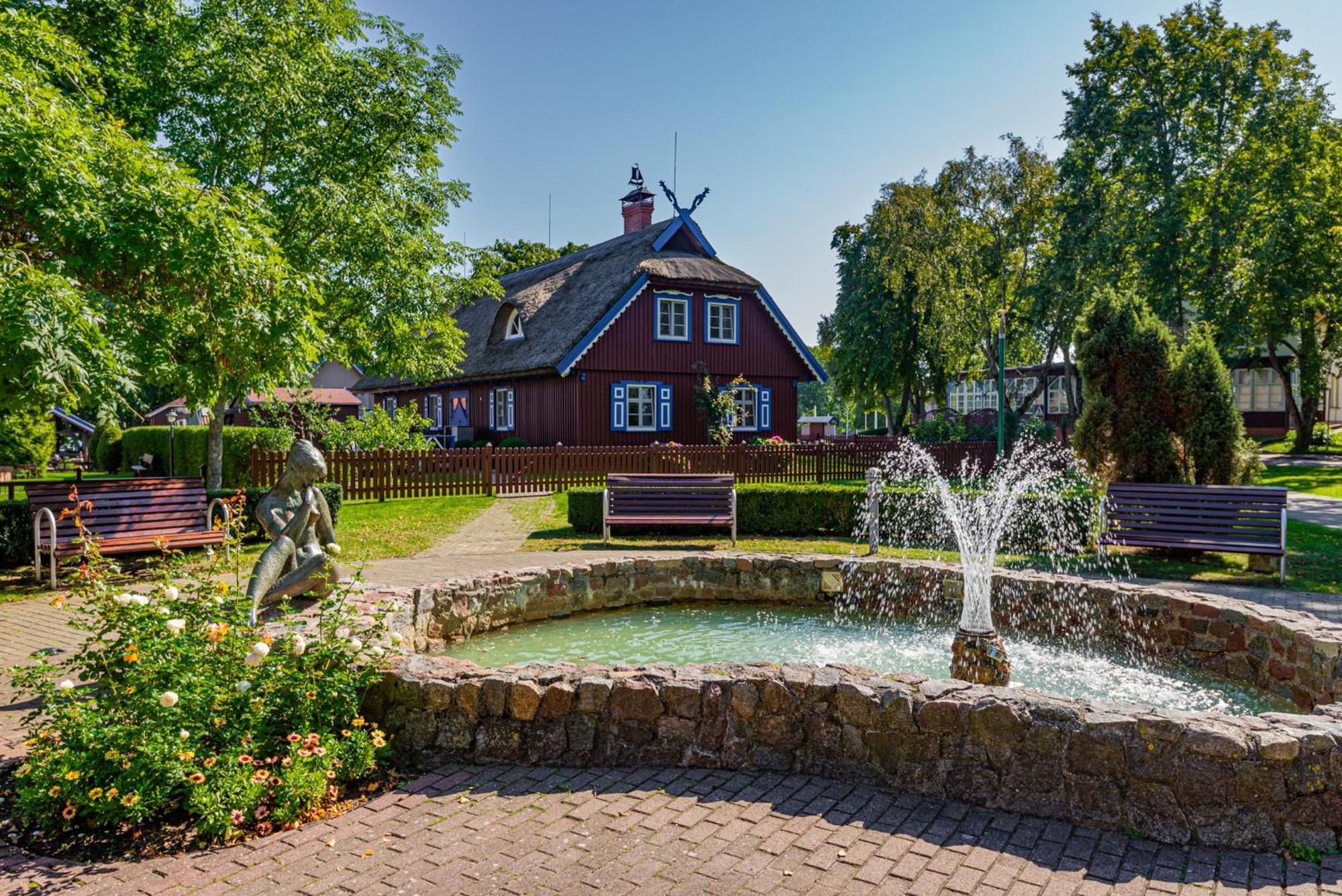 Vila Banga Aparthotel Нида Екстериор снимка